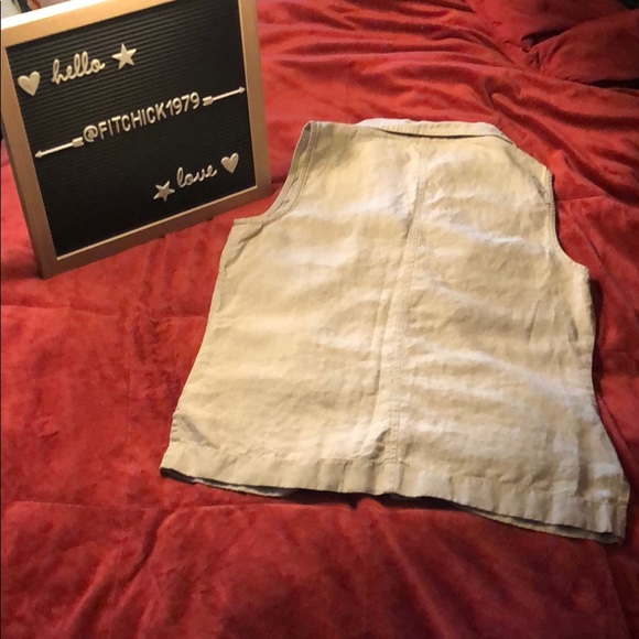 Ann Taylor linen collared sleeveless blouse - Picture 3 of 8